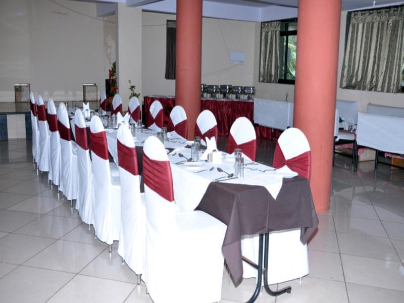 Hotel Rajsangam International Badami Zewnętrze zdjęcie